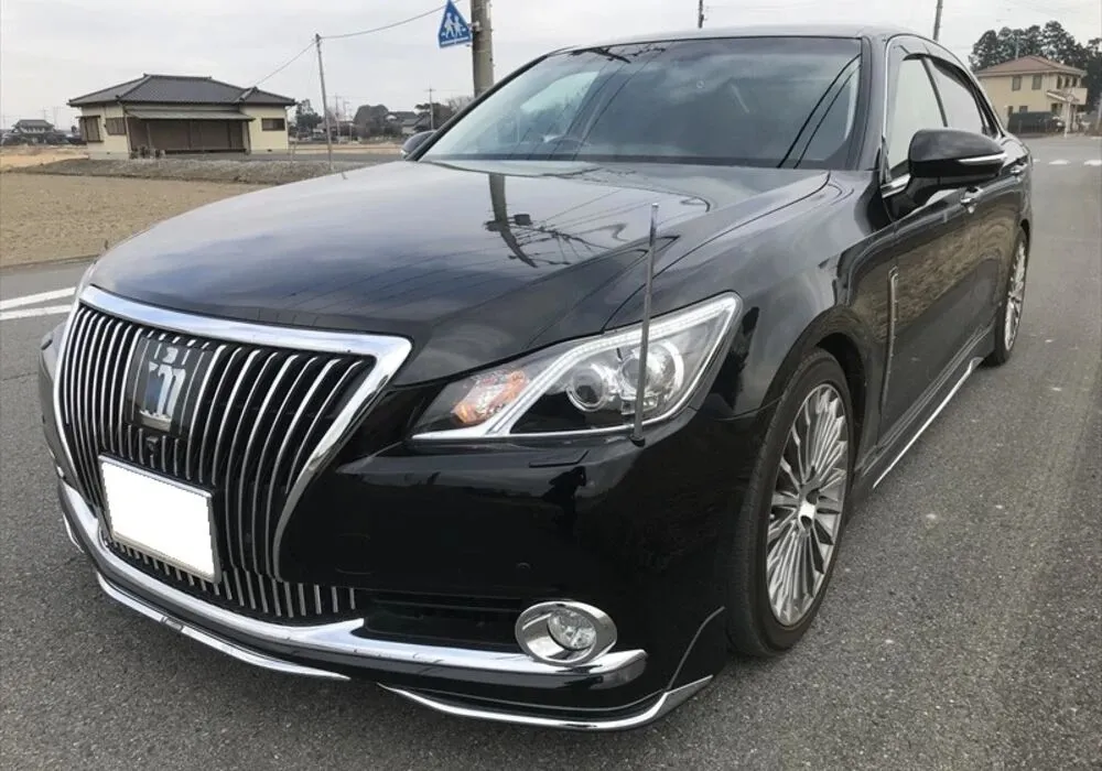 AWS210 クラウンHV ロイヤル マジェスタ仕様 リビルトハイブリッドバッテリー交換